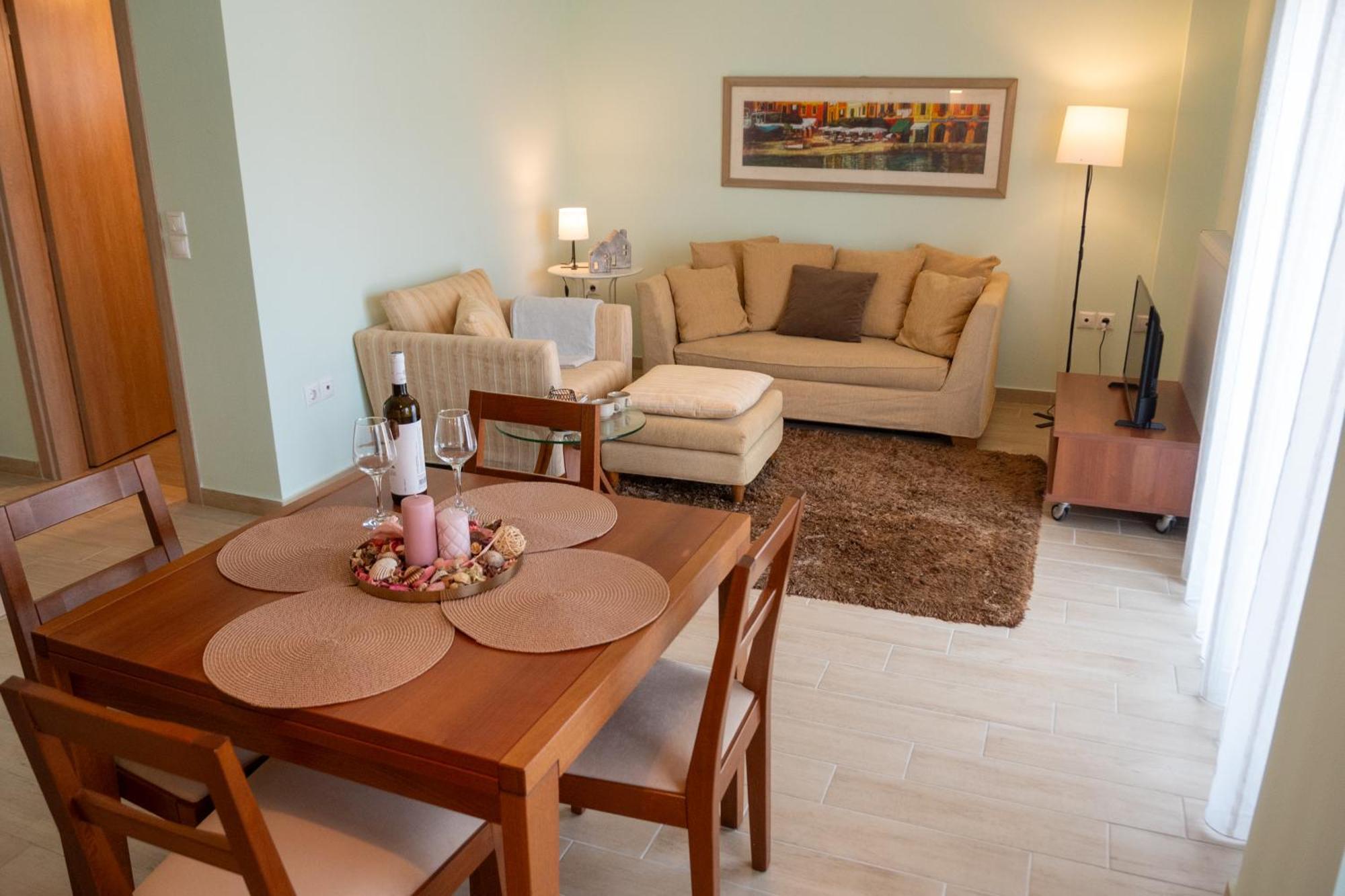 Volos Comfort Stay Exterior photo